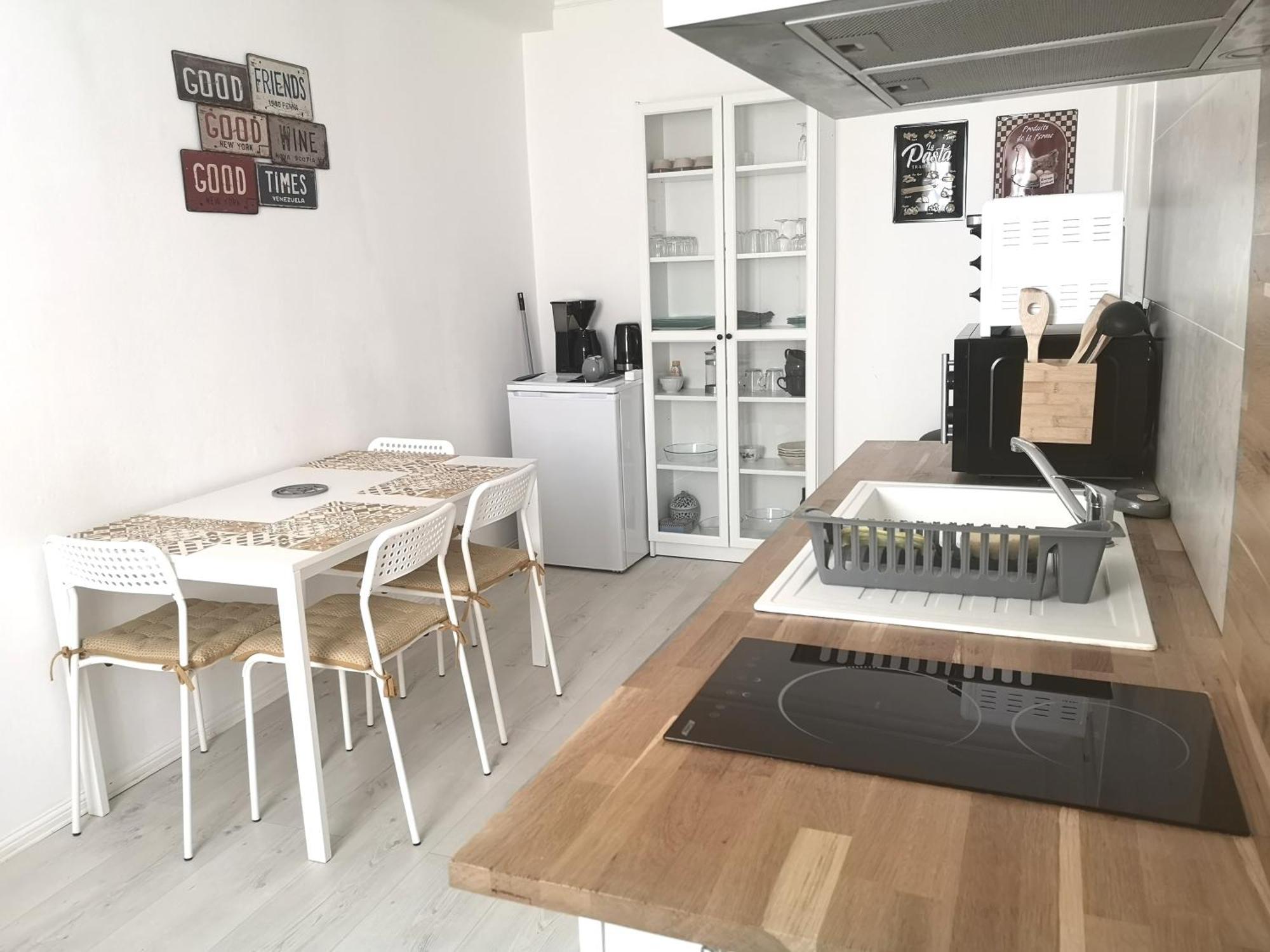 La Demeure Des Artistes - Quartier Historique Villa Saintes Ngoại thất bức ảnh